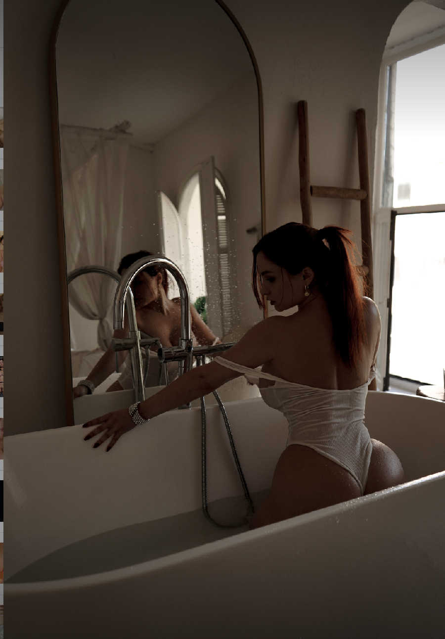 A playful frame from Miranda Faith nude — online in San Tome